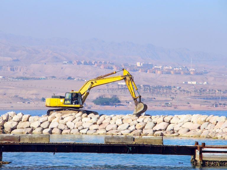 Red Sea Development Co. signs $2bn in new contracts, 70% to local companies