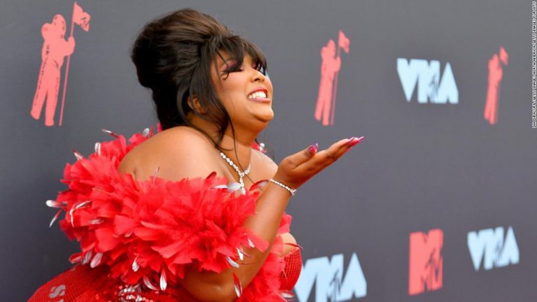 Lizzo gets her mom a new car for Christmas and her reaction is priceless