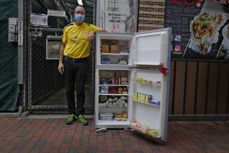 One Good Thing: Hong Kong street refrigerator keeps giving