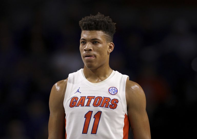 Florida’s Johnson hospitalized after collapsing on court