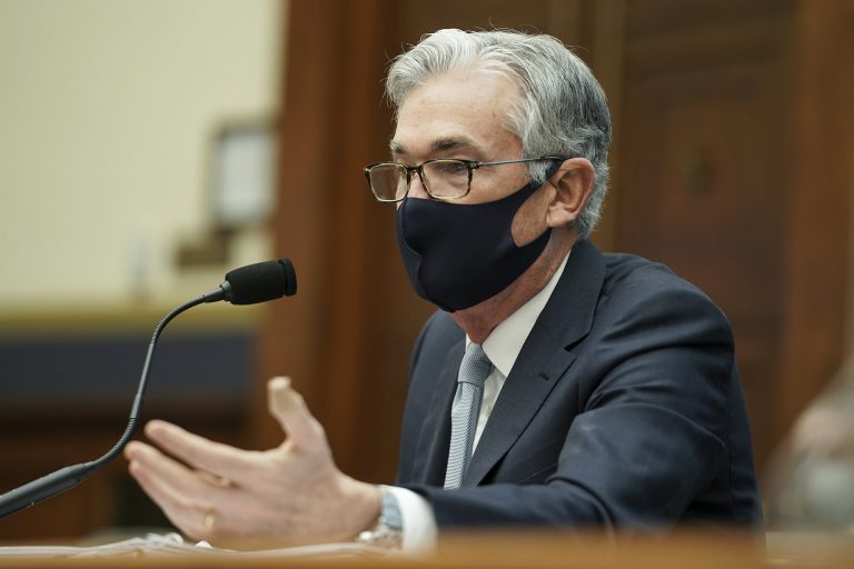 Fed to weigh further options for aiding US economy in peril