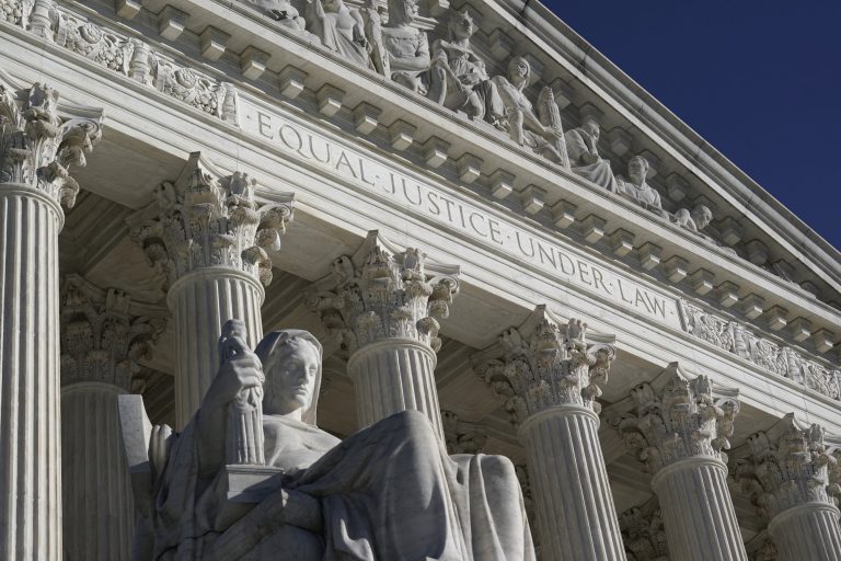 Justices rule Muslim men can sue FBI agents over no-fly list