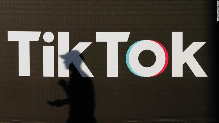 Trump administration appeals court order blocking TikTok restrictions