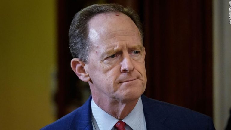 Congress on brink of deal on $900 billion relief package after resolving key dispute