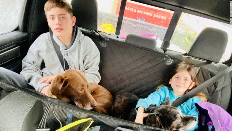 A Canadian man drives a stranded American family 1,000 miles to Alaska