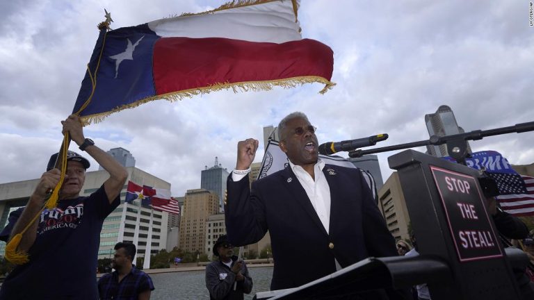 Analysis: Why this Texas ‘election fraud’ lawsuit is a total joke