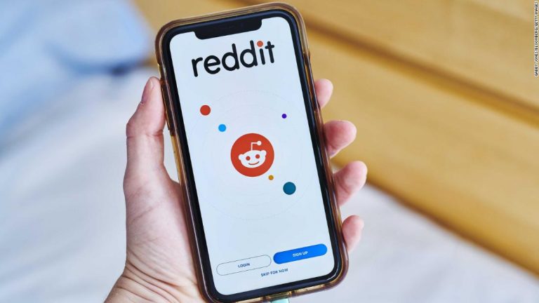 Reddit is buying TikTok rival Dubsmash