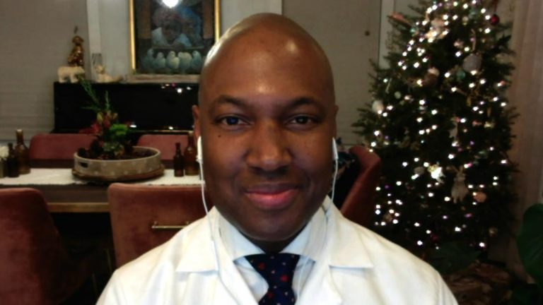 Hear from New York doctor after receiving Covid-19 vaccine