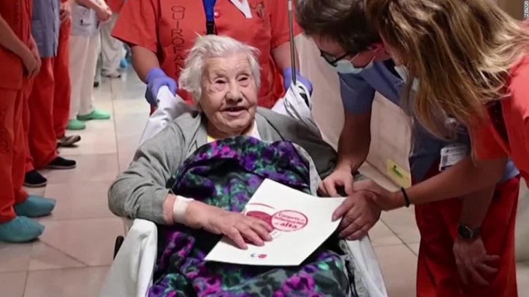 See 104-year-old coronavirus survivor celebrated by hospital staff