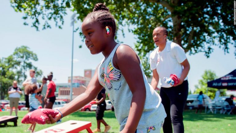 10 outdoor game ideas for the whole family