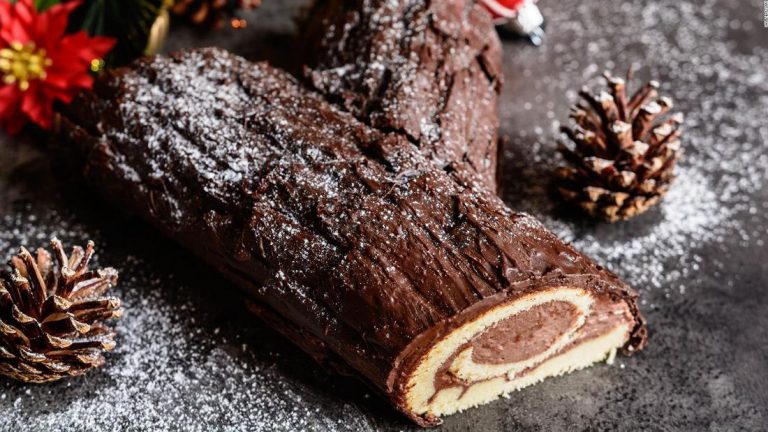 7 countries, 7 traditional Christmas feasts