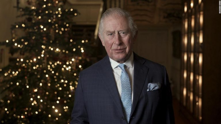 Royals and celebs read Christmas Eve poem
