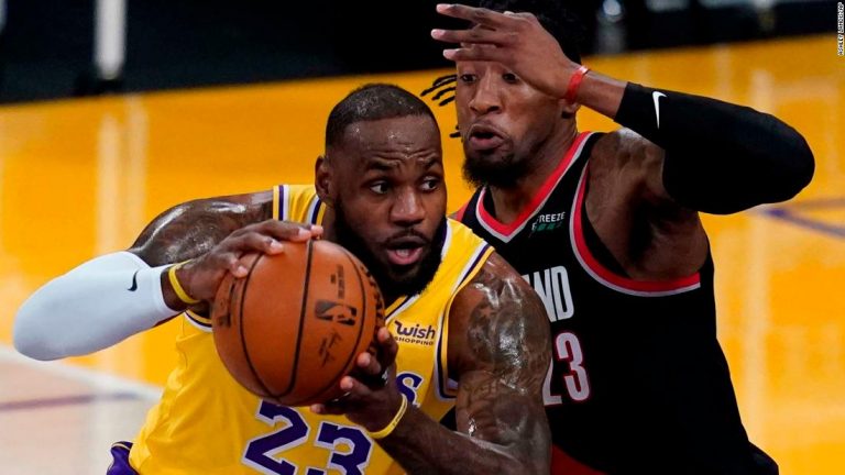 LeBron James and the LA Lakers yet to click in early days of NBA season