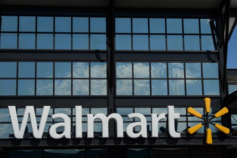 Walmart axes $35 delivery minimum on website purchases for membership program