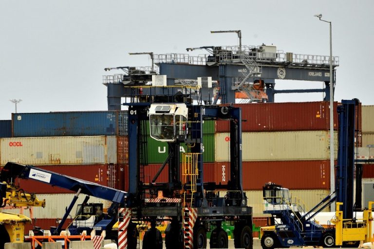 Australia bounces out of recession as economy grows 3.3 percent
