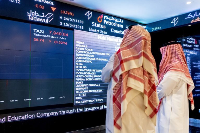 Tadawul index down 0.2%, with Southern Cement rising to 4 year high