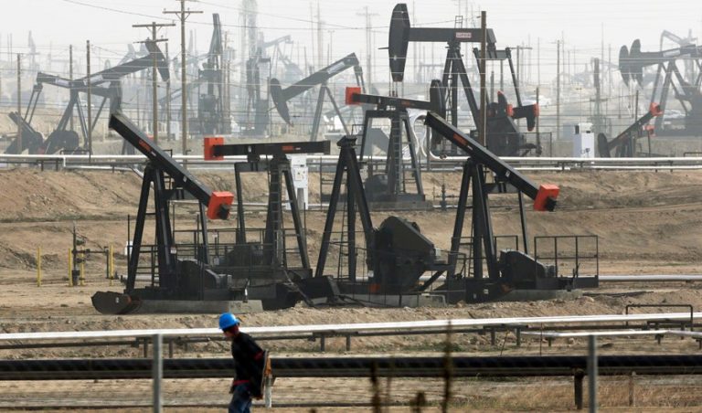 Oil set for weekly gain amid coronavirus vaccine progress