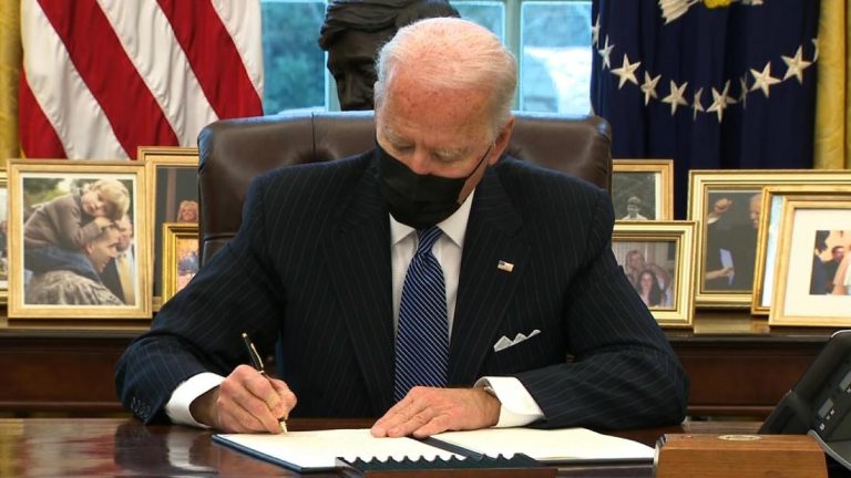 Fact check: No, Biden didn’t say that signing lots of executive orders makes you a dictator