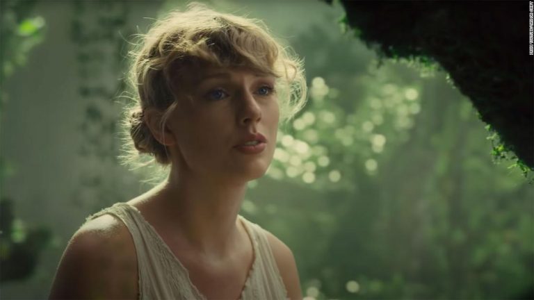 Cottagecore has us yearning for a bygone era that never was
