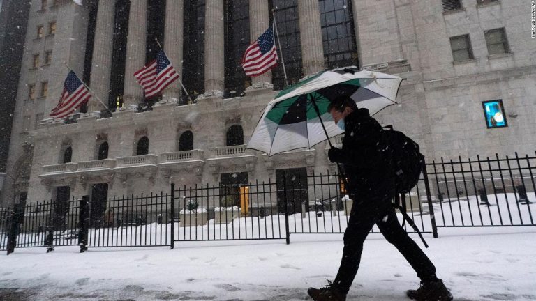 US stocks try to recover from worst week since October