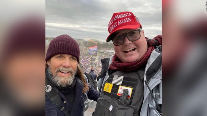 FBI raids homes of 2 men who held rally on eve of Capitol attack