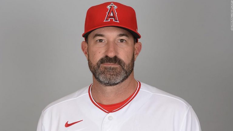 Mickey Callaway, Angels pitching coach, accused of sexually inappropriate behavior