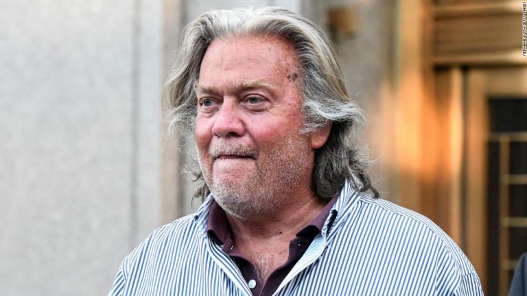 Washington Post: Manhattan DA considering prosecuting Steve Bannon after Trump pardon