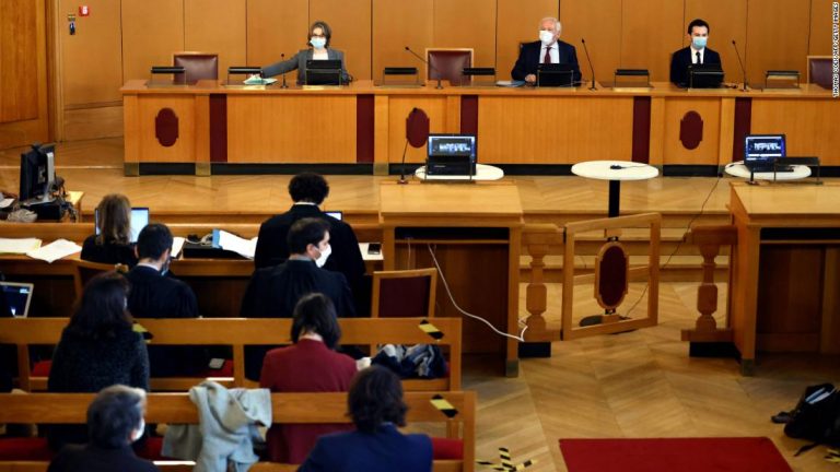France not doing enough to tackle climate change, court rules