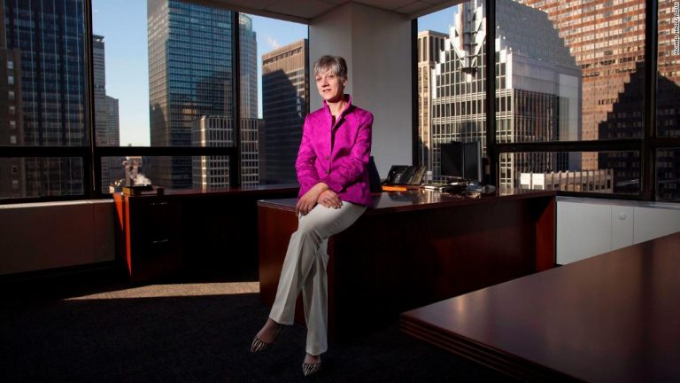 Trump’s private bankers left Deutsche Bank over a real estate deal