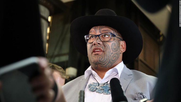 Māori lawmaker ejected from New Zealand parliament for refusing to wear a ‘colonial noose’