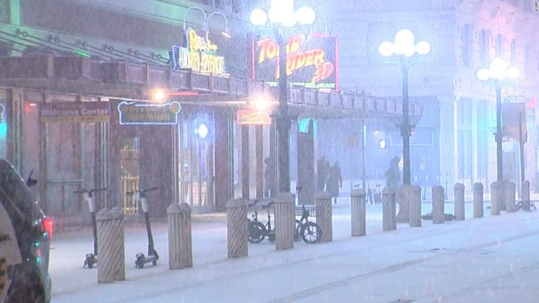 Frozen wind turbines contribute to rolling power blackouts across Texas