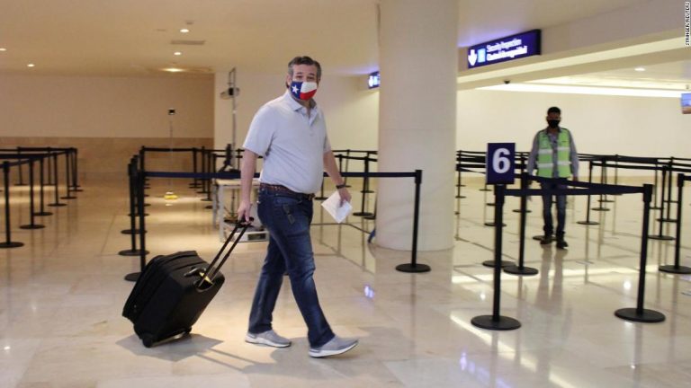 Ted Cruz has repeatedly slammed politicians for vacationing during crisis