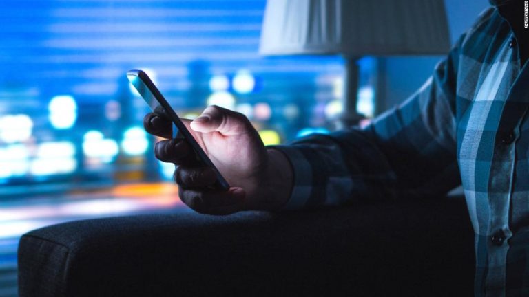Scam artists lurking on dating apps and social media made away with a record haul in 2020