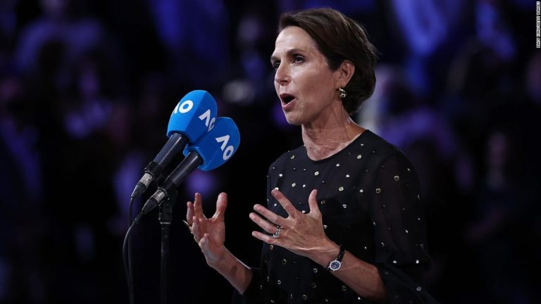 Australian Open fans criticized for booing Covid-19 vaccine announcement
