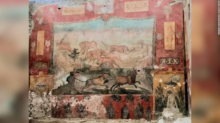 One of Pompeii’s oldest frescoes restored to colorful former glory