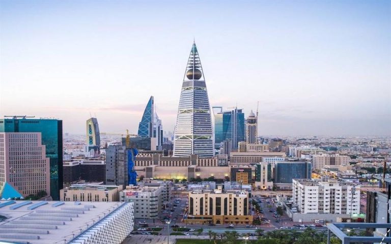 Saudi banks raise investments in treasury bonds to $117.3bn in 2020