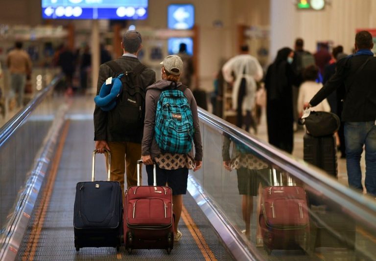 IATA mulls launch of e-travel pass in March 2021