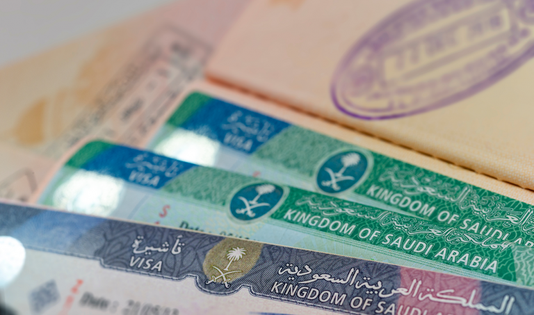 Saudi Arabia issues over 72k work visas in Q3 2020