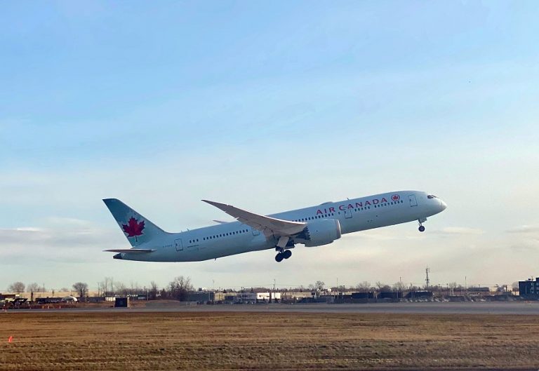 Air Canada suspends flights to Dubai