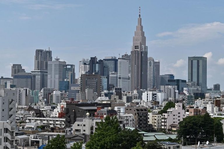 Japan extends economic recovery as exports, capex shake off COVID-19 hit