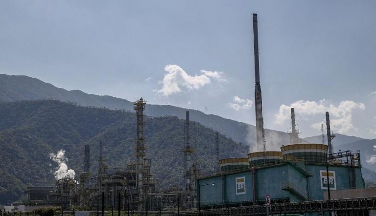 Brazil’s Petrobras rebounds partly from stock plunge