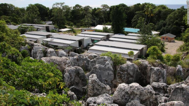 China urges Australia to close offshore detention centres