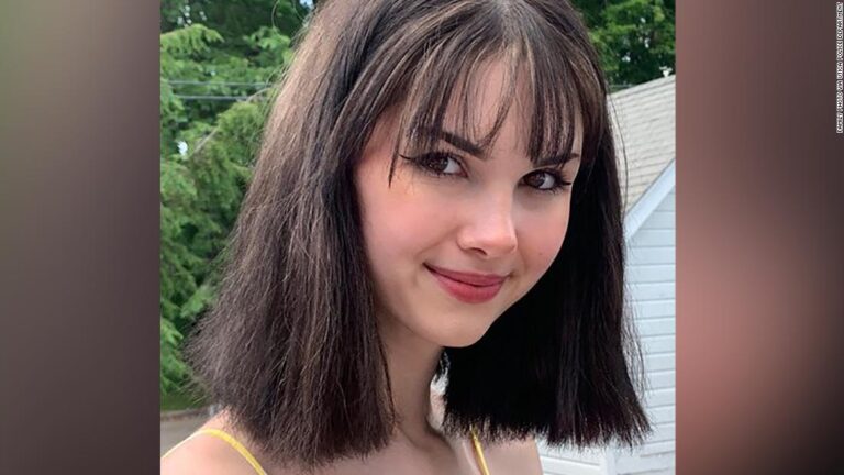 Family of teen internet personality Bianca Devins confront her murderer during emotional sentencing hearing