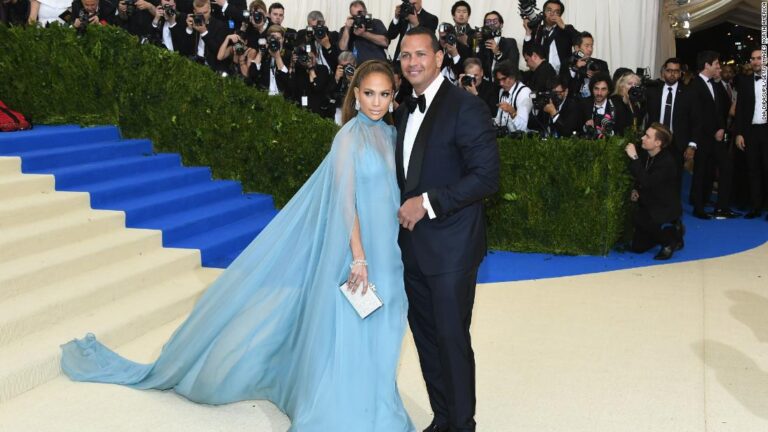 Jennifer Lopez and Alex Rodriguez ‘remain a couple’ despite split rumors
