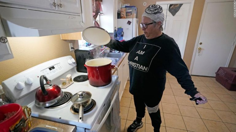 Over half a million Texans still under boil water advisories