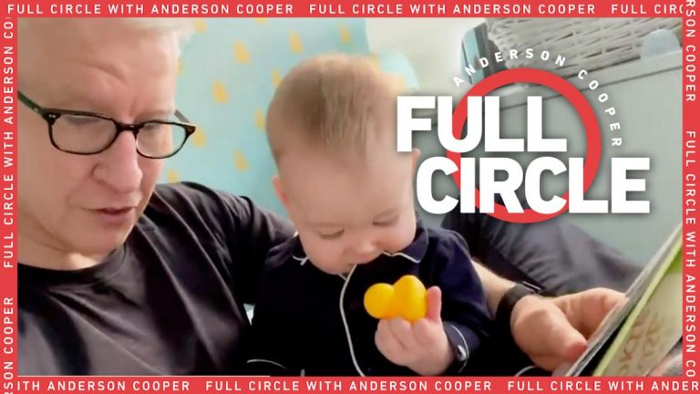 Anderson Cooper reads to his son Wyatt on ‘Read Across America Day’