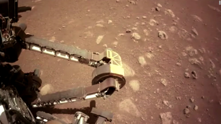 NASA releases stunning new images from Mars