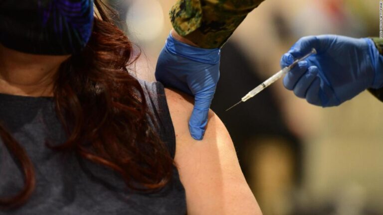Travel guidance won’t come until more people are vaccinated, CDC says