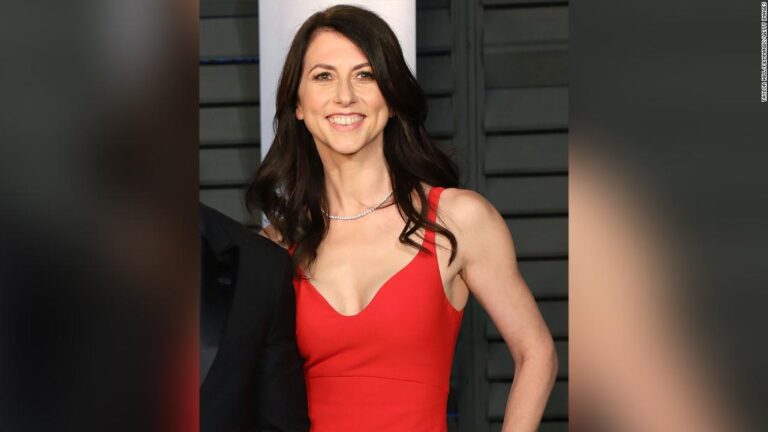 Billionaire MacKenzie Scott remarries, tying the knot with a Seattle schoolteacher