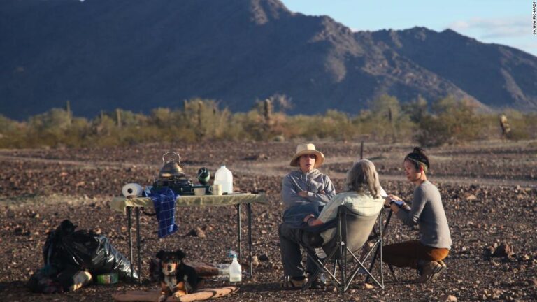 Film starring non-actors gets six Oscar nominations